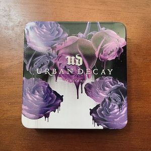 Urban Decay Empty Purple Roses 4 Pan Eyeshadow Palette